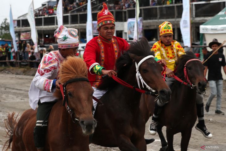 Pacuan Kuda Tradisional Gayo: Warisan Budaya dari Dataran Tinggi Aceh