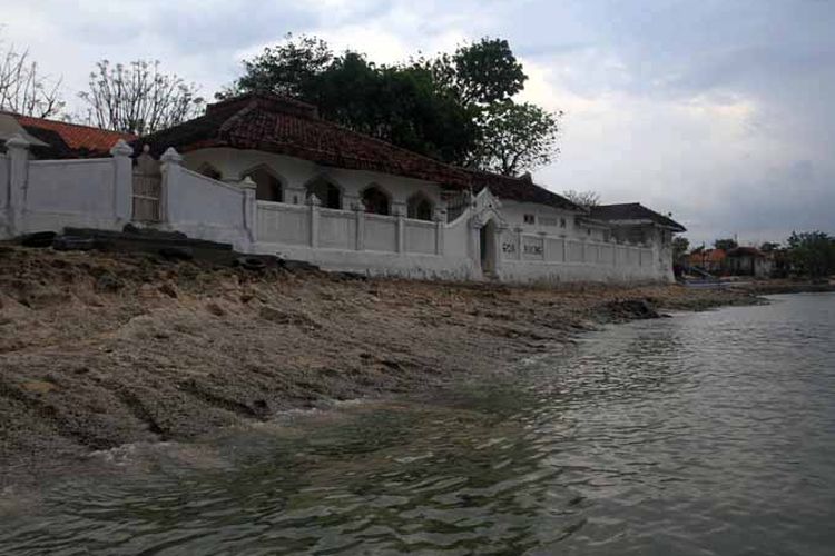 Goa Kucing Probolinggo: Jejak Spiritualitas dan Kasih Sayang terhadap Makhluk Hidup